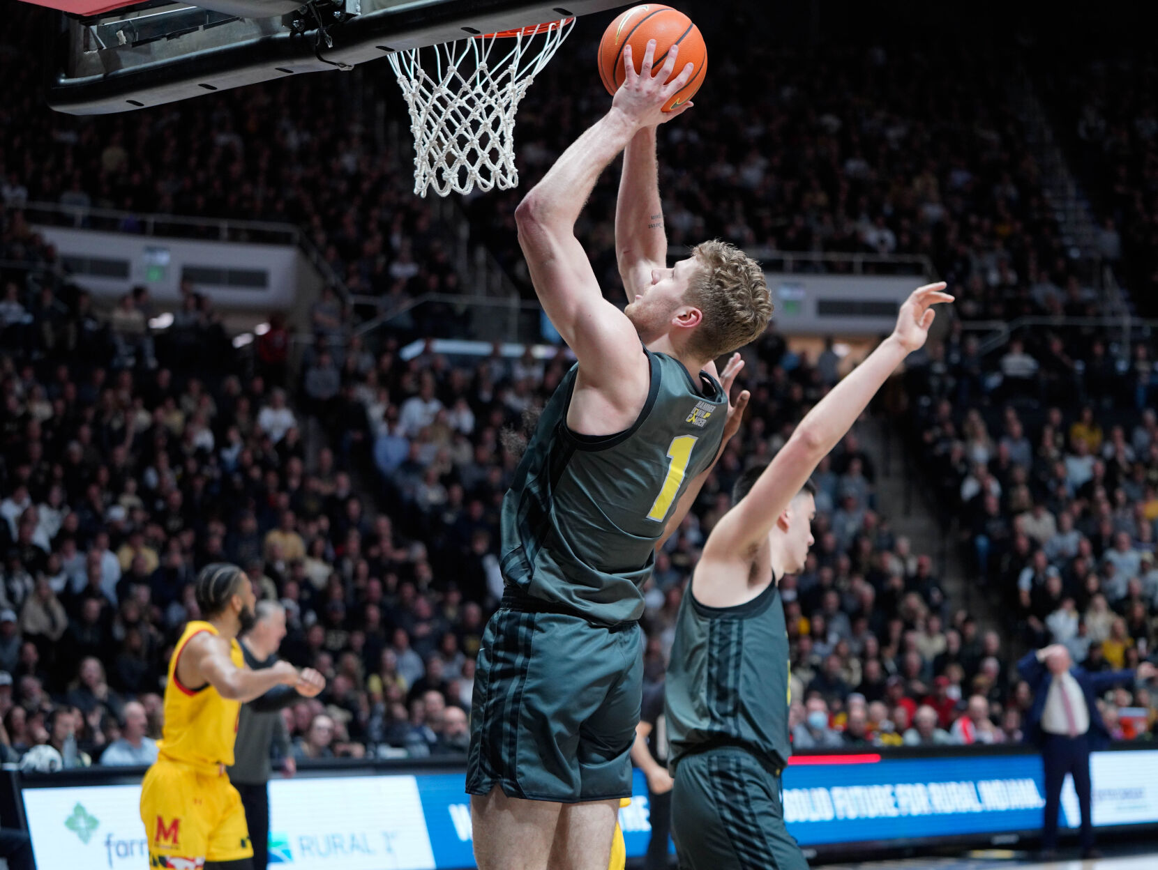 1/22/23 Maryland, Caleb Furst shoots